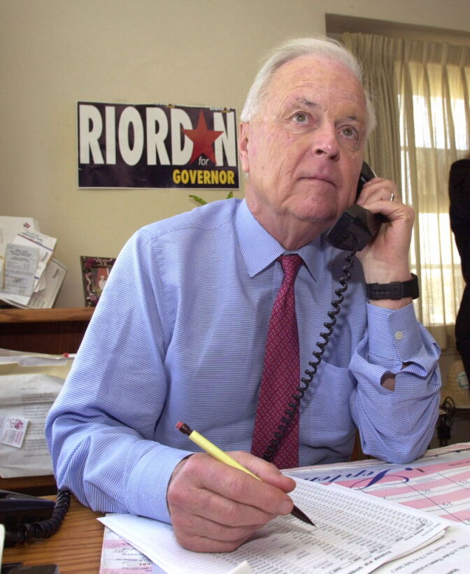 Republican gubernatorial hopeful and former mayor of Los Angeles Richard Riordan calls electors from an office in Burbank, Calif., Tuesday, March 5, 2002.