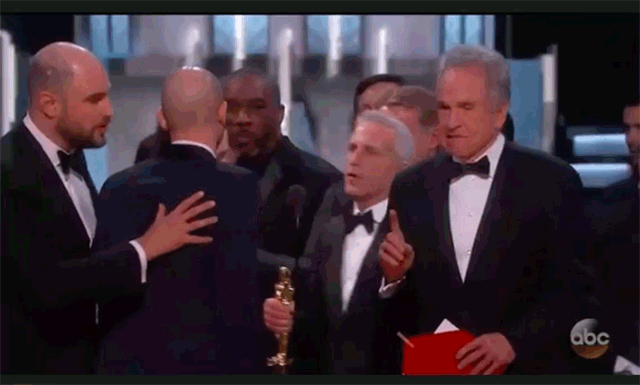 5b29a8cd0161a1000dd5a197-original.gif