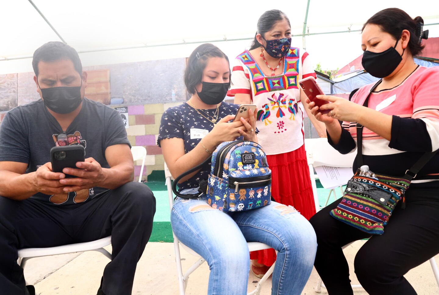 Mobile Clinic Delivers Vaccine to Central American Indigenous Residents in Los Angeles