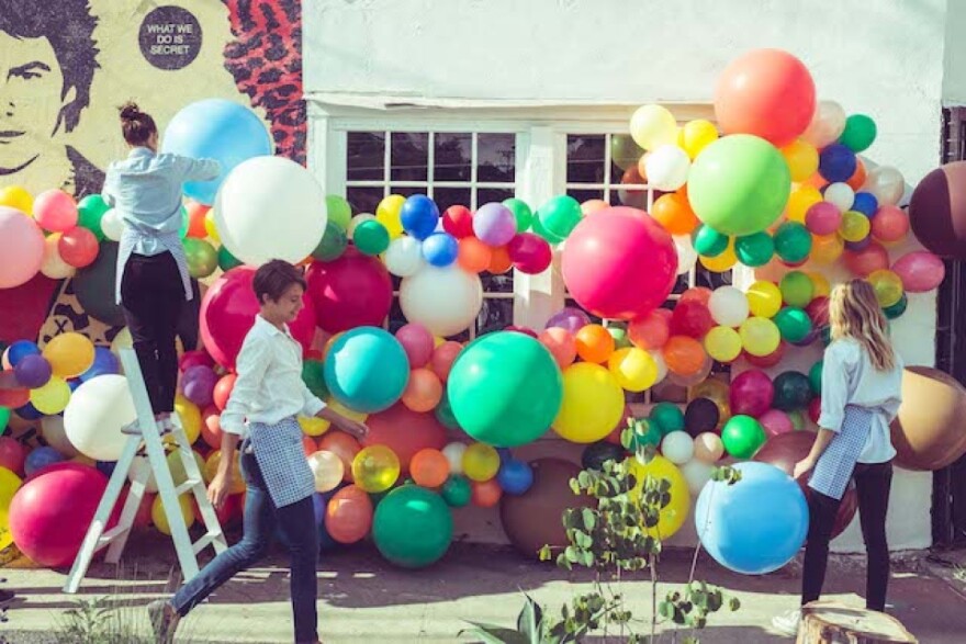 BalloonWrappingHouse.JPG
