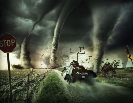 discovery_storm-chasers.jpg