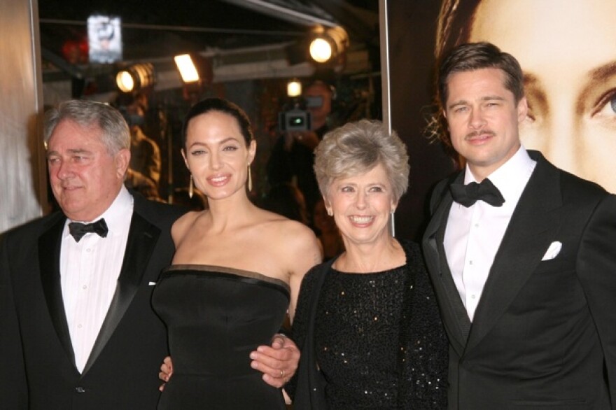brad_pitt_family.jpg