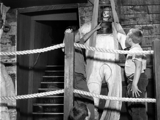 The inside of the the Deep Sea Locker at Pacific Ocean Park, a funhouse type attraction with lots of pre-recorded sounds designed to spook and intrigue visitors.