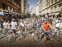 CicLAvia participants, October 9, 2011.