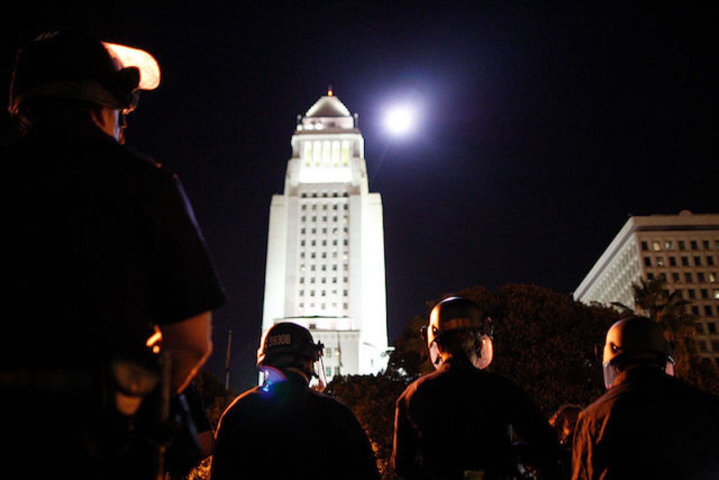 police_cityhall.jpg