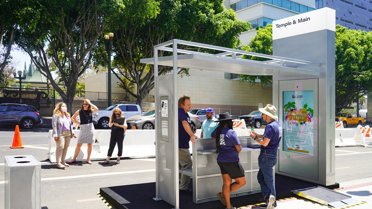LA's Bus Shelters Could Soon Get A $30 Million Makeover - Vimarsana News