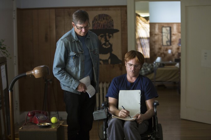 Director Gus Van Sant and Joaquin Phoenix behind the scenes on DON'T WORRY, HE WON'T GET FAR ON FOOT.