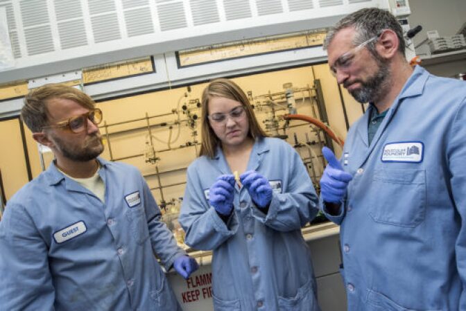 Workforce Development & Education Intern and Mentor Summer 2017 July 28, 2017. - Kathryn Loeffler, intern - Brett Helms, Peter Christensen, Mentor - Molecular Foundry. Berkeley Lab Undergraduate Research (BLUR). Supported in part by the U.S. Department of Energy, Office of Science, Office of Workforce Development for Teachers and Scientists (WDTS).