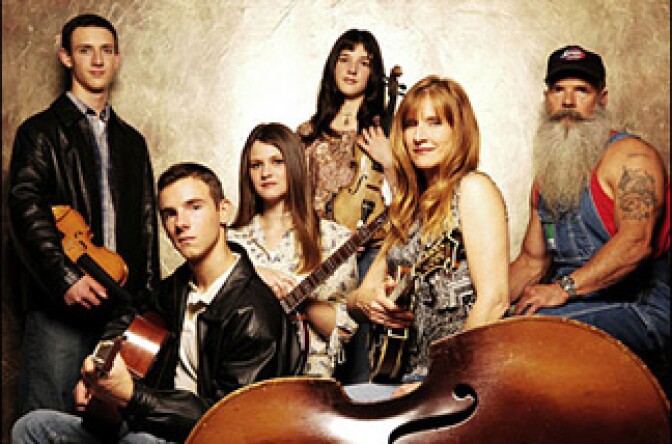 The Cherryholmes family bluegrass band.