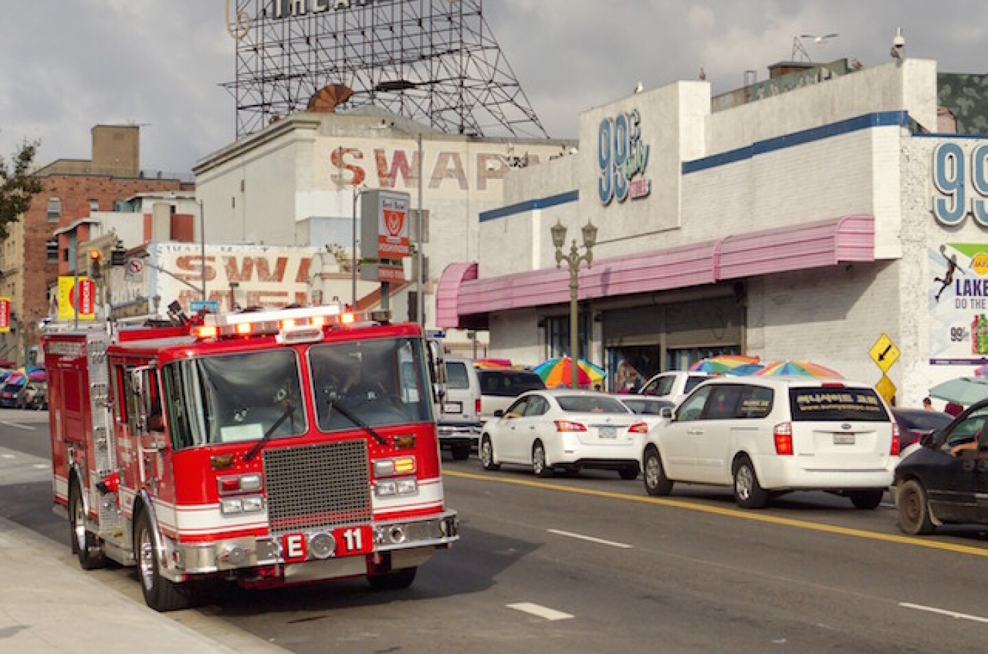 LAFD_engine_11_Alvarado_2015-10-18.jpg