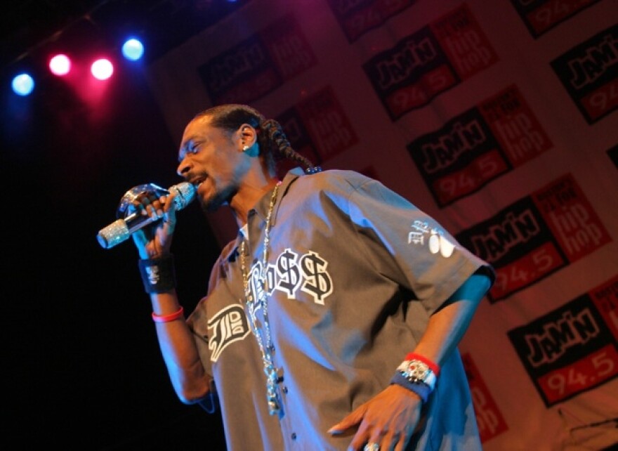 snoop_dogg_shutterstock.jpg
