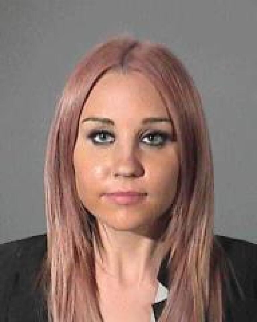 amanda-bynes-weho-dui.jpg
