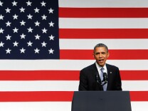 US President Barack Obama speaks at a Democratic Party fundraising event in San Francisco, California, on November 25, 2013.
