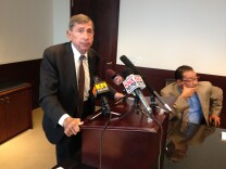 Former U.S. Secretary of Commerce Mickey Kantor said the "Los Angeles 2020" commission will examine L.A.'s troubled city finances, but will avoid placing blame