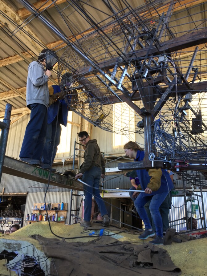 Students working on the Cal Poly Universities Rose Float prior to the move to Pasadena.