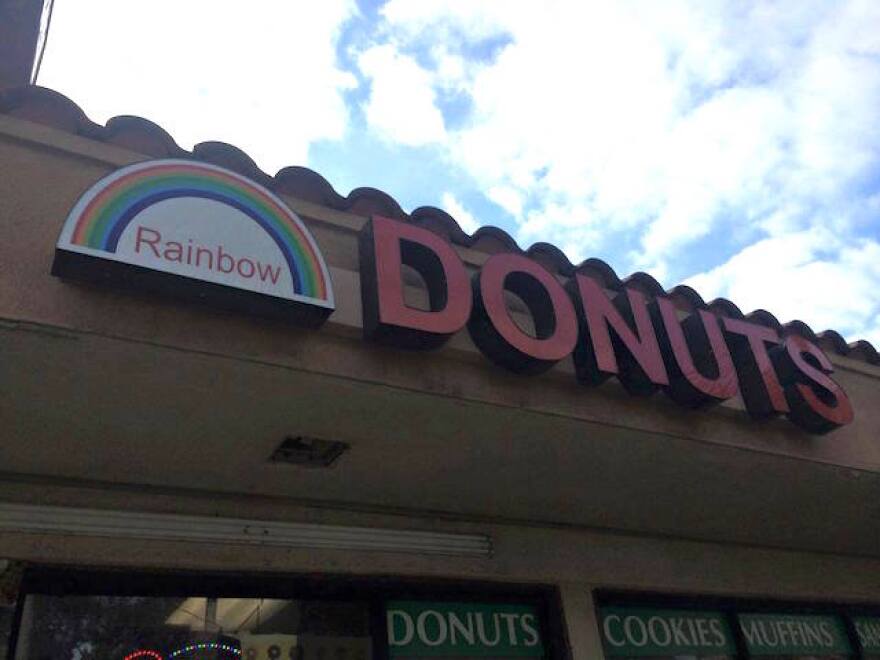 rainbow-donuts.jpg