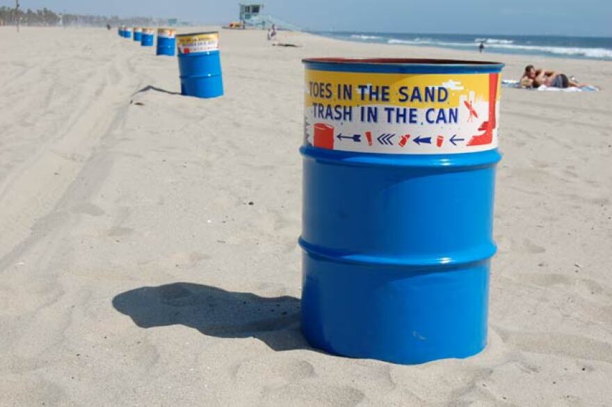 beach-trash-cans.jpg