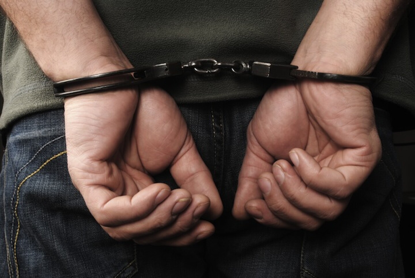 handcuffs-arrested.jpg