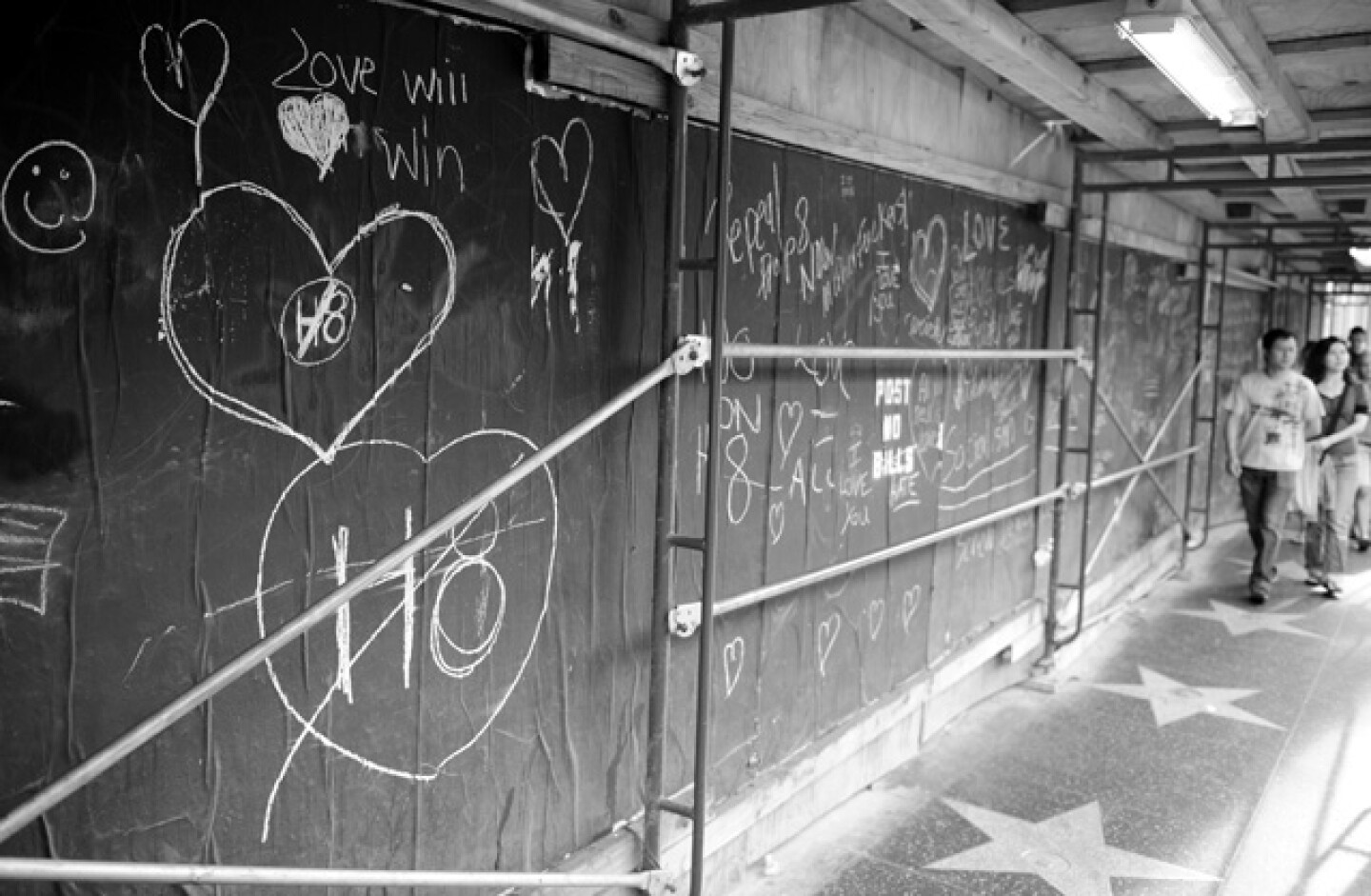 prop8chalkgraffiti.jpg