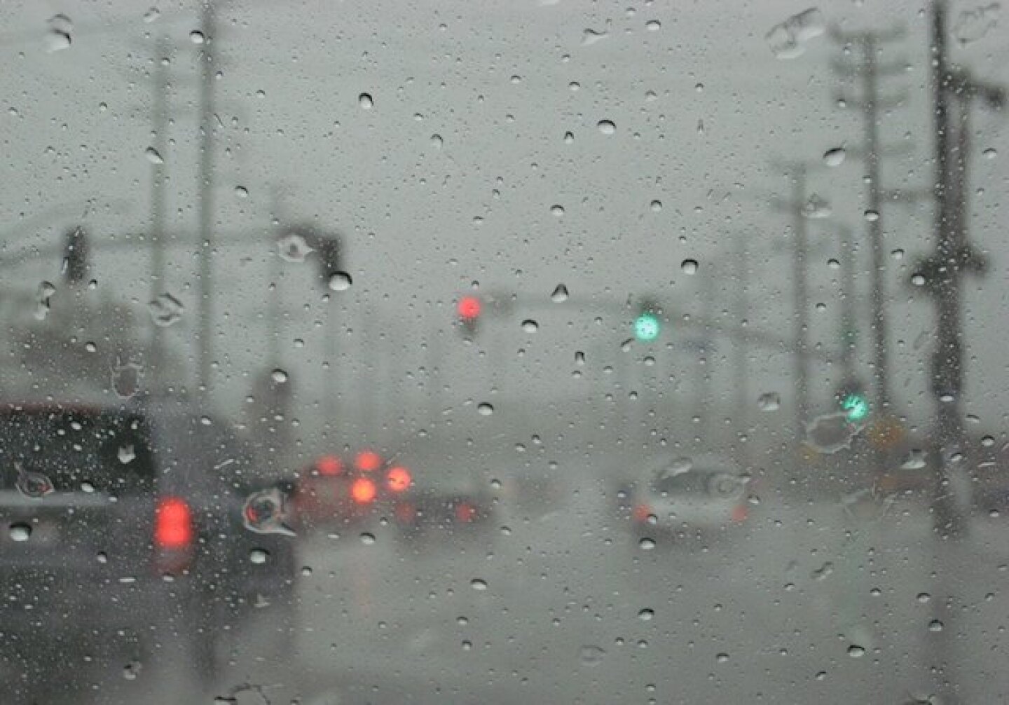 rain-power-outages.jpg