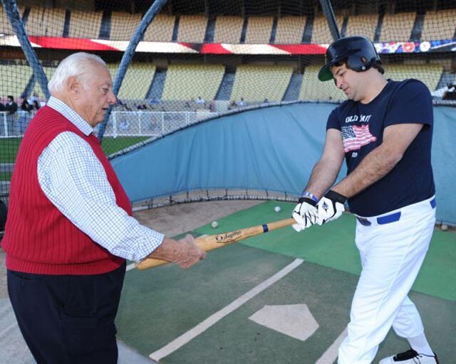 Dodgers honor veterans and their families