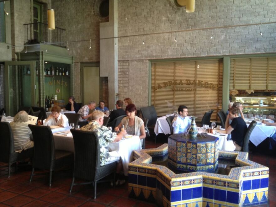 Campanile, a prestige dining spot for locals and notable Angelenos, will close after 23 years in Hancock Park. Republique, a new bistro and bakery under chef Walter Manzke, will reopen in its place. 