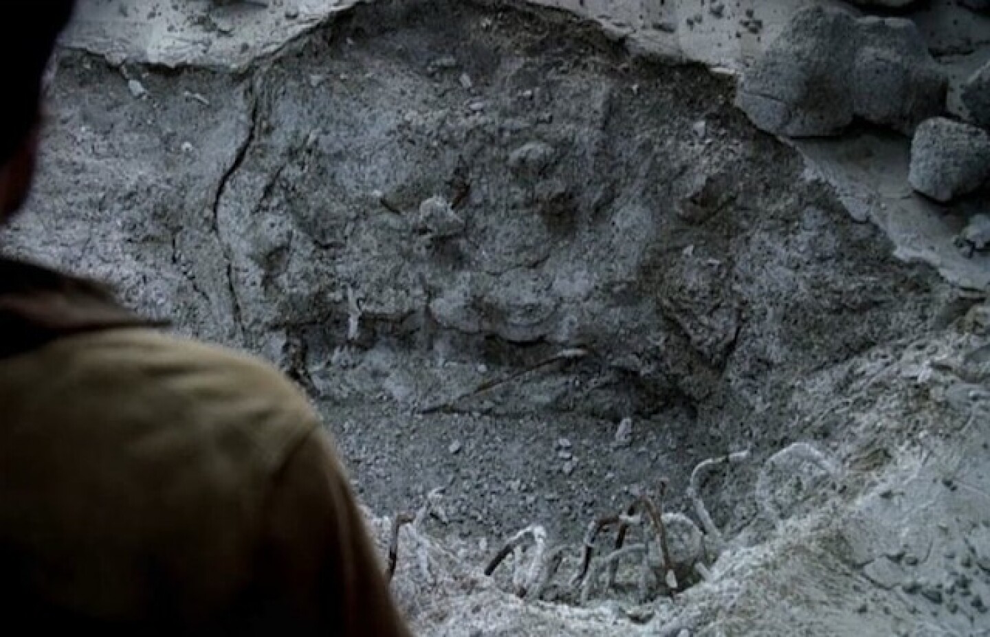 true-blood-hole-640px.jpg