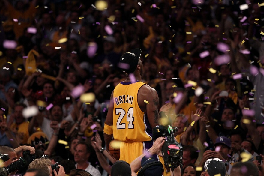 LOS ANGELES, CA - JUNE 17:  Kobe Bryant #24 of the Los Angeles Lakers celebrates after the Lakers defeated the Boston Celtics in Game Seven of the 2010 NBA Finals at Staples Center on June 17, 2010 in Los Angeles, California.  NOTE TO USER: User expressly acknowledges and agrees that, by downloading and/or using this Photograph, user is consenting to the terms and conditions of the Getty Images License Agreement.  (Photo by Christian Petersen/Getty Images) *** Local Caption *** Kobe Bryant