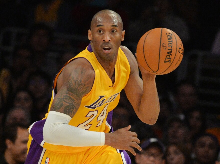 Kobe Bryant of the Los Angeles Lakers drives against the Memphis Grizzlies.