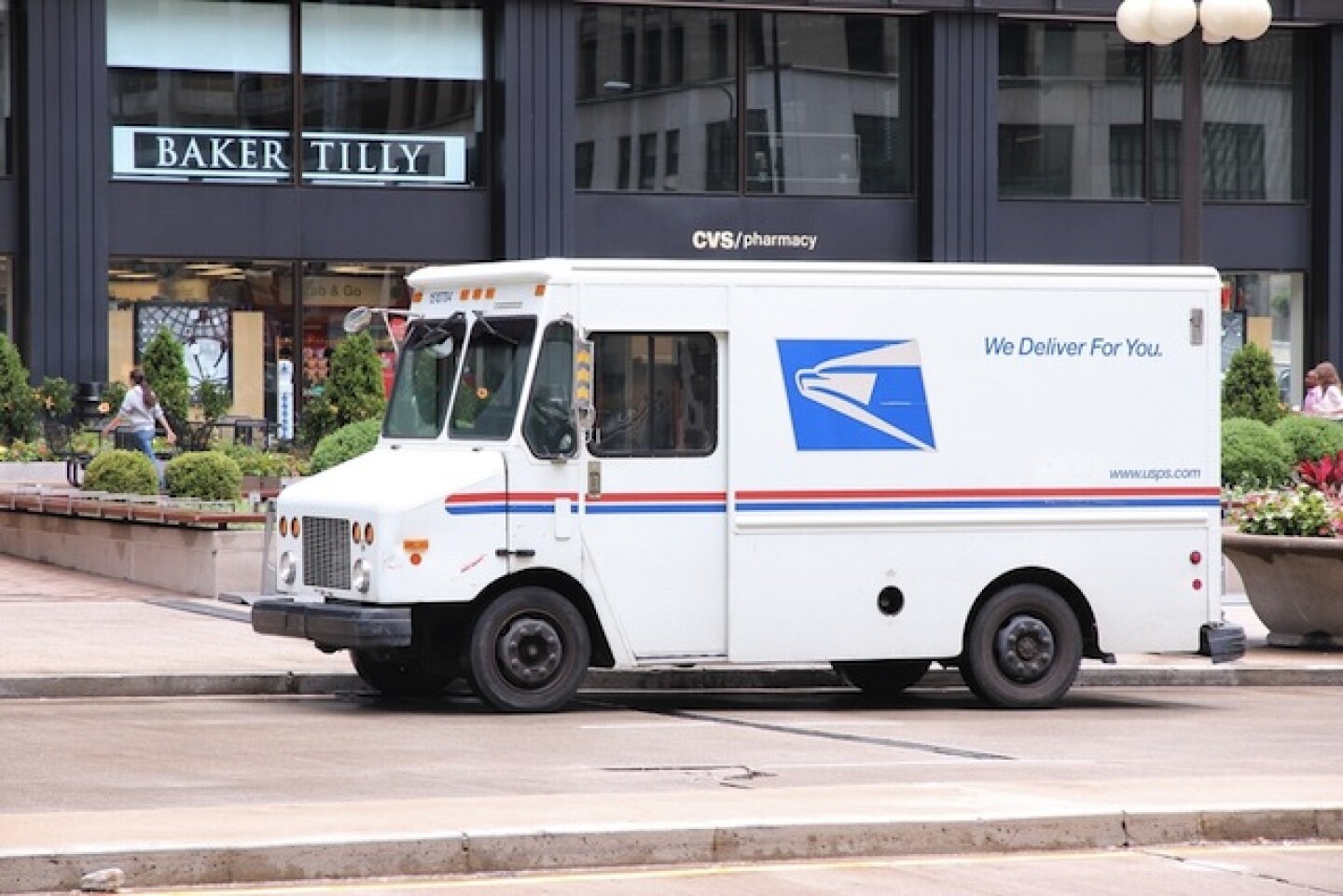 postal-truck.jpg