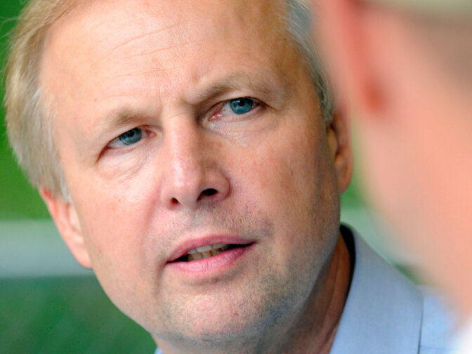Bob Dudley, the BP executive picked to replace CEO Tony Hayward, has spent most of his career in the oil industry abroad. He headed up BP's joint venture in Russia TNK-BP.