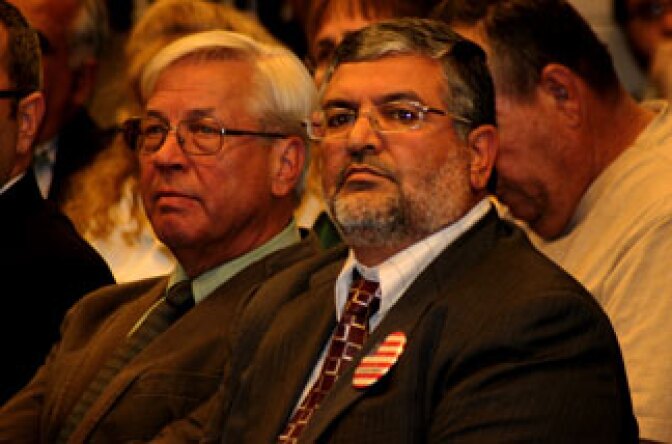 Mahmoud Harmoush at a Temecula planning commission hearing, December 2010.