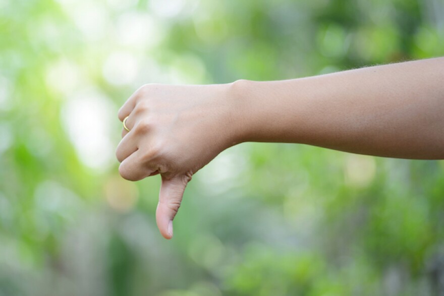 thumbs_down.jpg