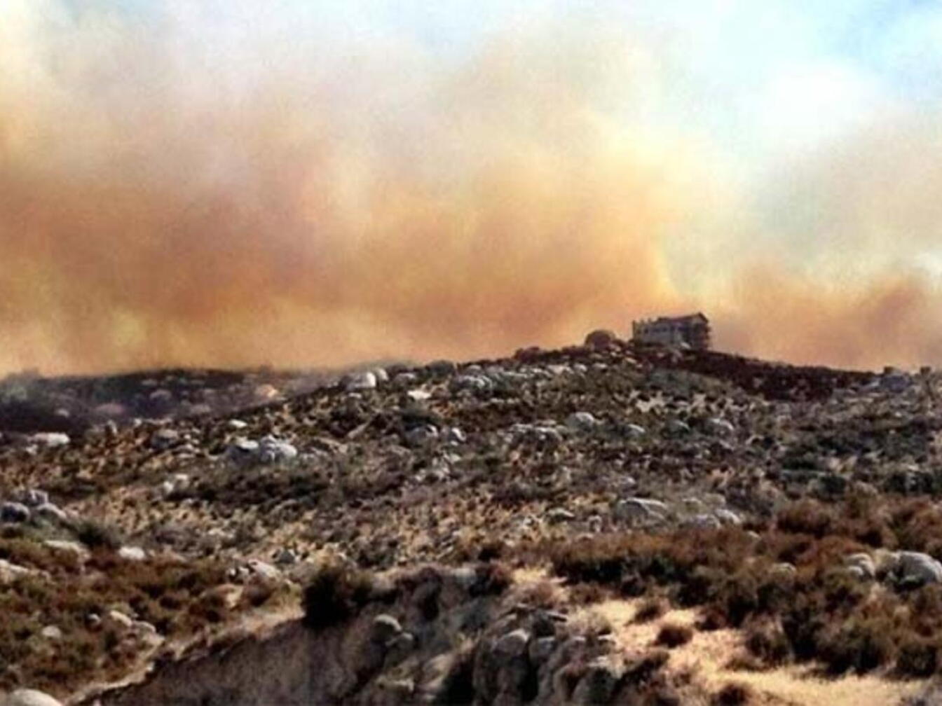Silver Fire Silver Fire: Evacuations ordered for quickly growing 5,000-acre ...