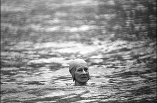 Greta Garbo on vacation, 1976. Photographer Harry Benson says famous recluses "are asking to be photographed." 