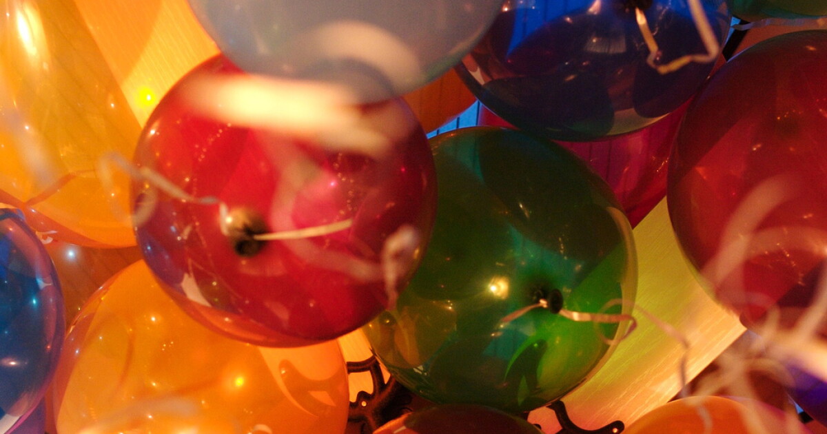 6 fun and creative ways to ring in the New Year with your kids | LAist