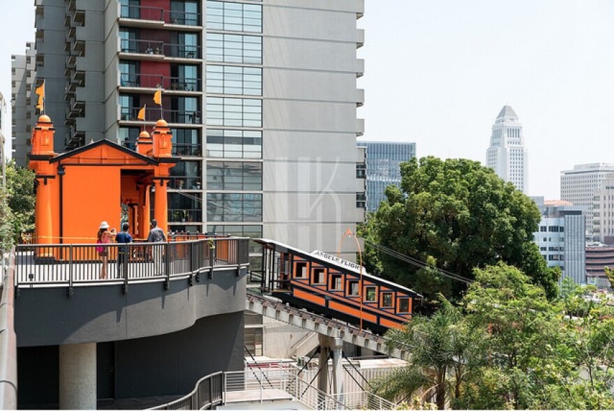 angelsflight_newpaint.jpg