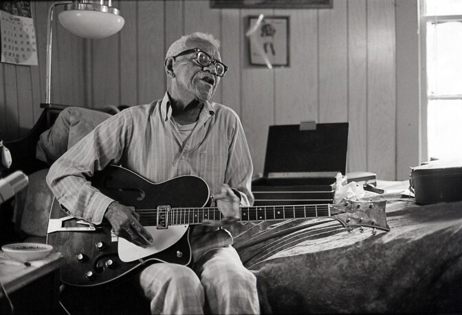 Memphis-based guitarist and singer, Furry Lewis, preserved a wide range of traditional blues styles.