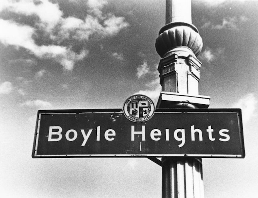 sign1.jpg