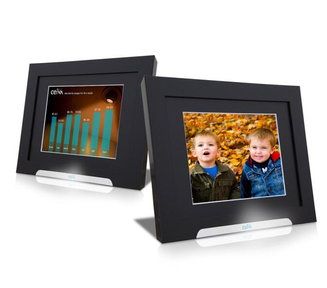 Digital photo frames given out by Glendale Water and Power will alternate homeowners' personal photos with real time information on electricity and water consumption. 