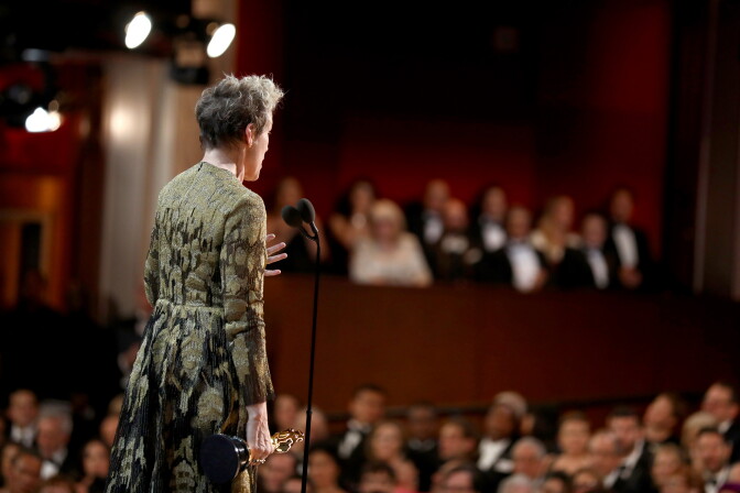 HOLLYWOOD, CA - MARCH 04:  In this handout provided by A.M.P.A.S., Frances McDormand attends the 90th Annual Academy Awards at the Dolby Theatre on March 4, 2018 in Hollywood, California.  (Photo by Matt Sayles/A.M.P.A.S via Getty Images)