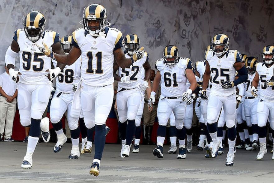 la_rams_tunnel.jpg