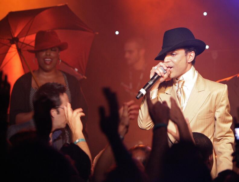 Prince performs early July 17, 2007 during a jam session after his sold out concert at the 41th edition of the Montreux Jazz Festival.