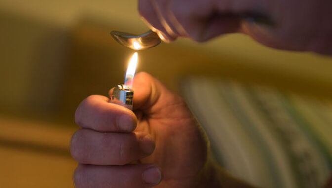 Drug treatment experts and public health officials said they see an increase in heroin use that is accompanying a rise in prescription opioid abuse by young people. A report released by the L.A. Department of Public Health Monday said drug overdose is the third leading cause of death and injury in the county.