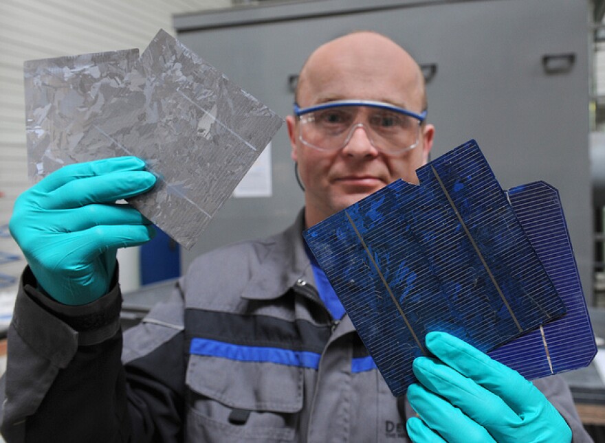 solar-recycling.jpg