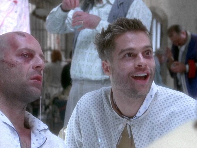 Bruce Willis and Brad Pitt in "Twelve Monkeys"