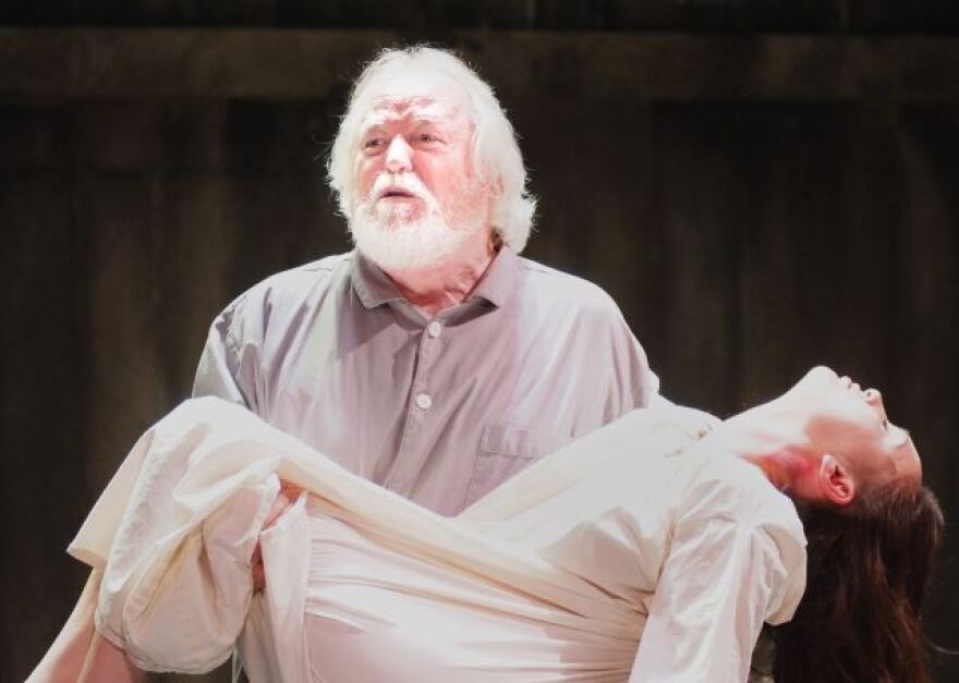 Lear (Fools)_6.jpg