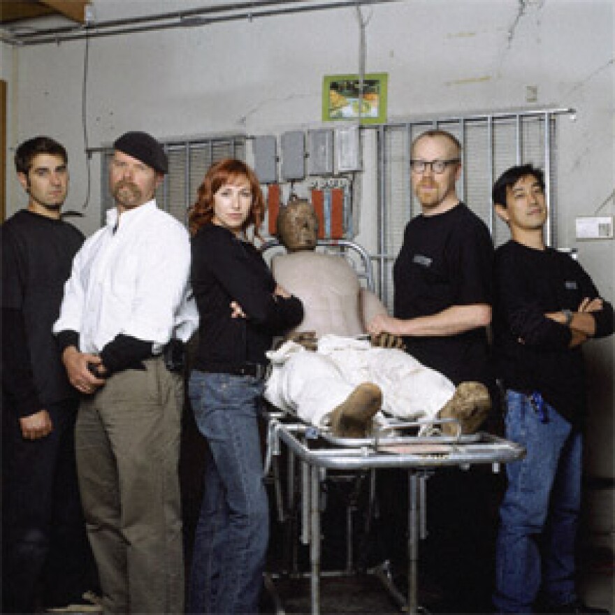 mythbusters-posse.jpg