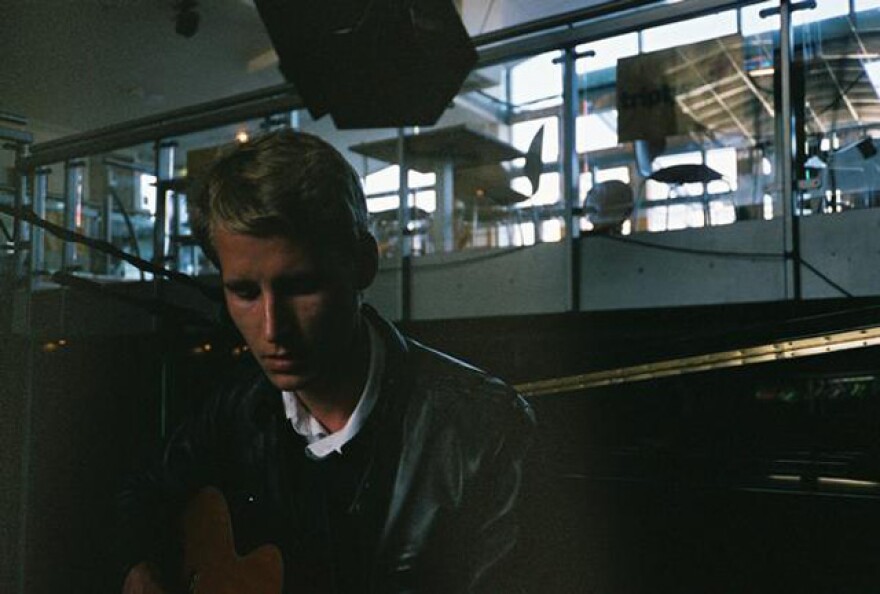 Tom Brosseau