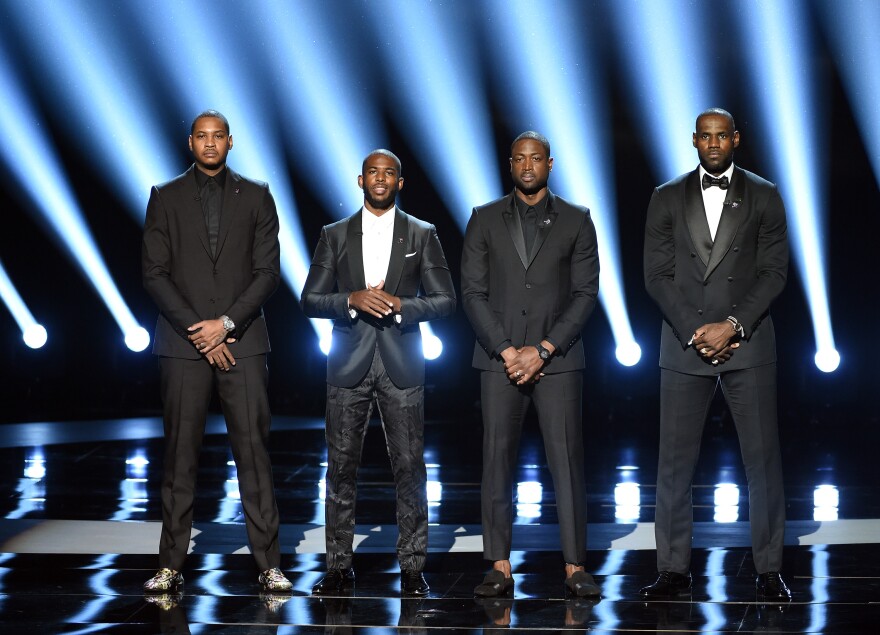 LOS ANGELES, CA - JULY 13: (L-R) NBA players Carmelo Anthony, Chris Paul, Dwyane Wade and LeBron James speak onstage during the 2016 ESPYS at Microsoft Theater on July 13, 2016 in Los Angeles, California.  (Photo by Kevin Winter/Getty Images)